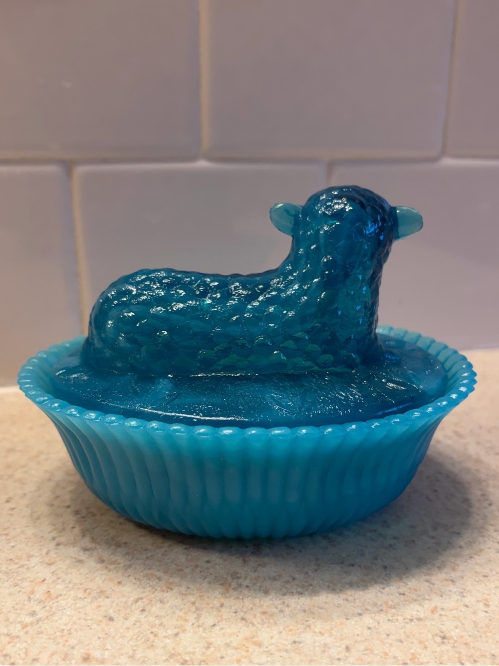 Boyd Blue Vaseline/Uranium Glass Lamb Covered Dish - Picture 9 of 16